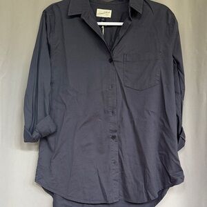 Universal Thread Gray Button-Up Shirt